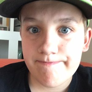 Meet your Posher, Lincoln